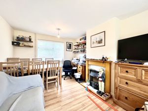 Living Room- click for photo gallery